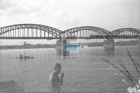 14172806c9d30a8a3a110c9a9a9776cc