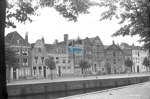 49f55718bdcc6f2a4043adbb31839ce1