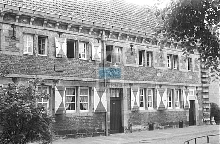 03e2fb12397b414b93dc0609f162a001