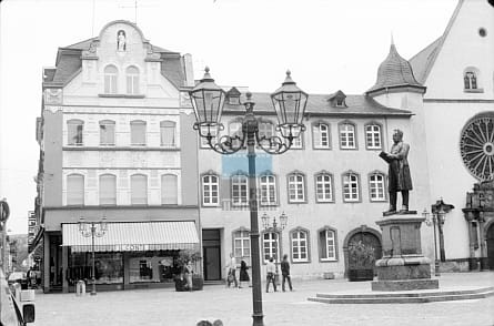 171b25a30288fd204862e6639b023682